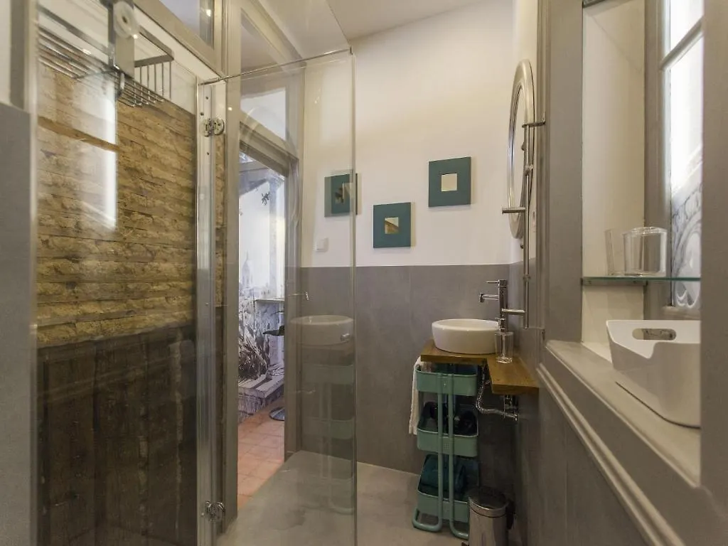 Historical Lisbon Apartments